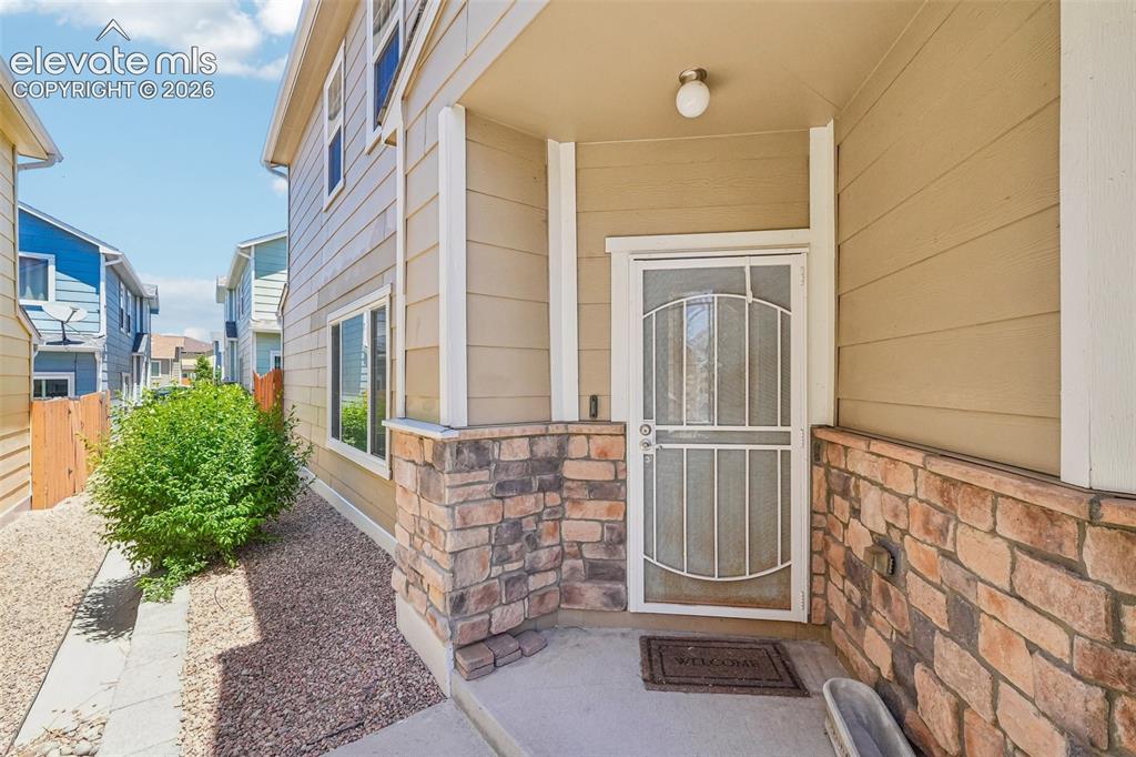 5342 Canadian Rose View