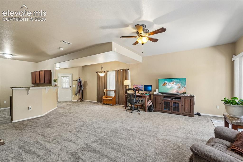 5342 Canadian Rose View