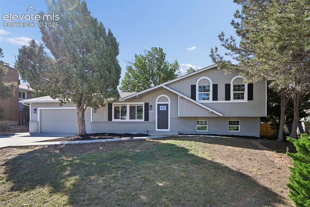 7313 Colonial Drive
