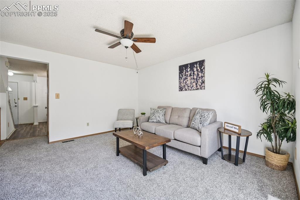 4220 Hunting Meadows Circle