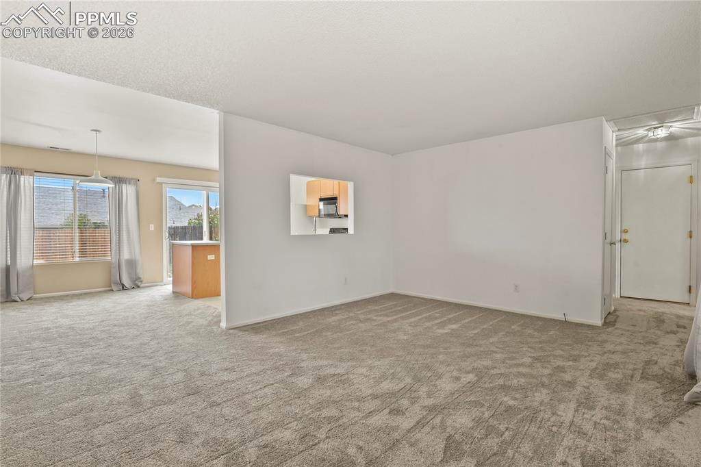 5428 Anna Lee Way