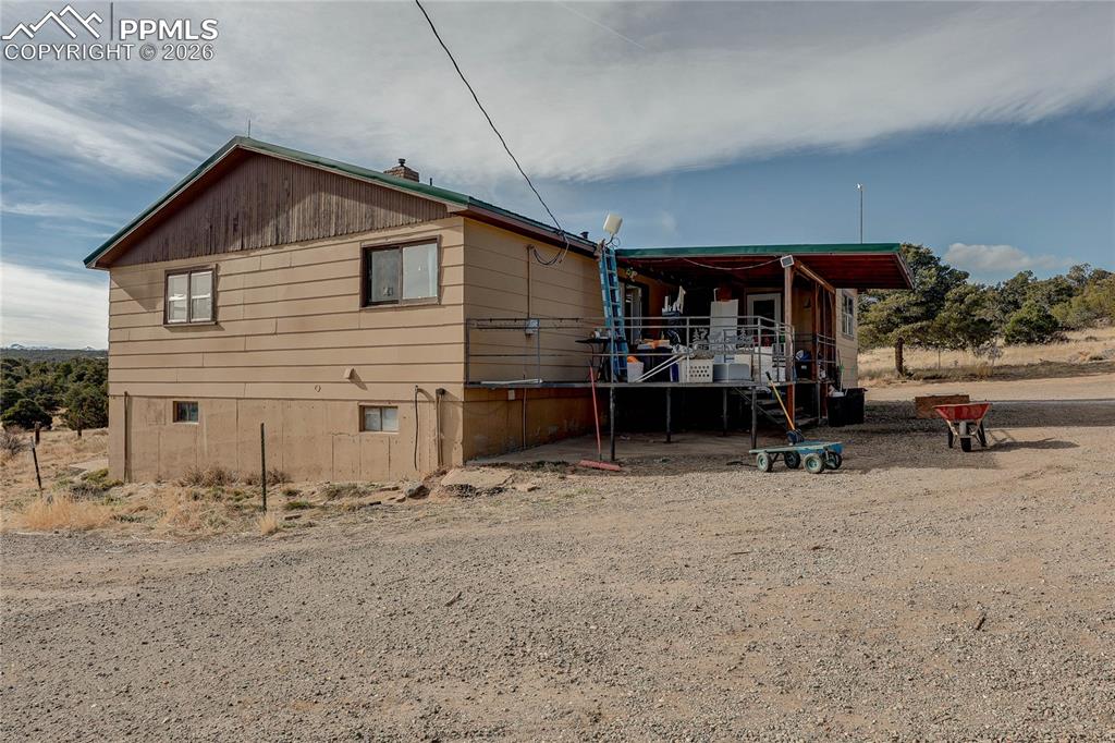 952 Twin Lakes Road
