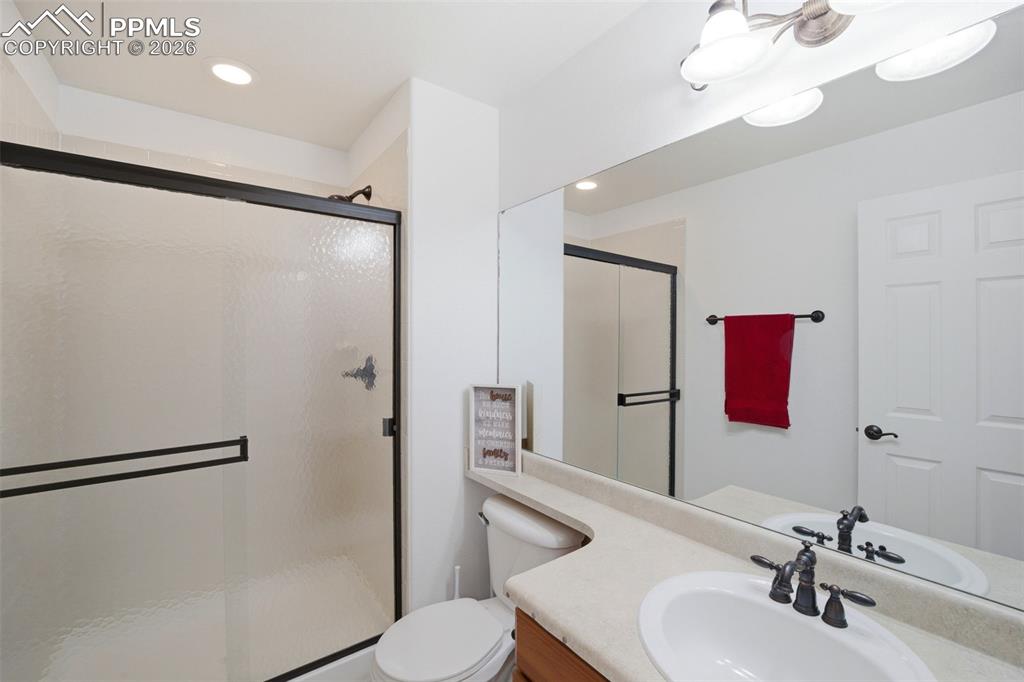 6976 Cobblecreek Drive