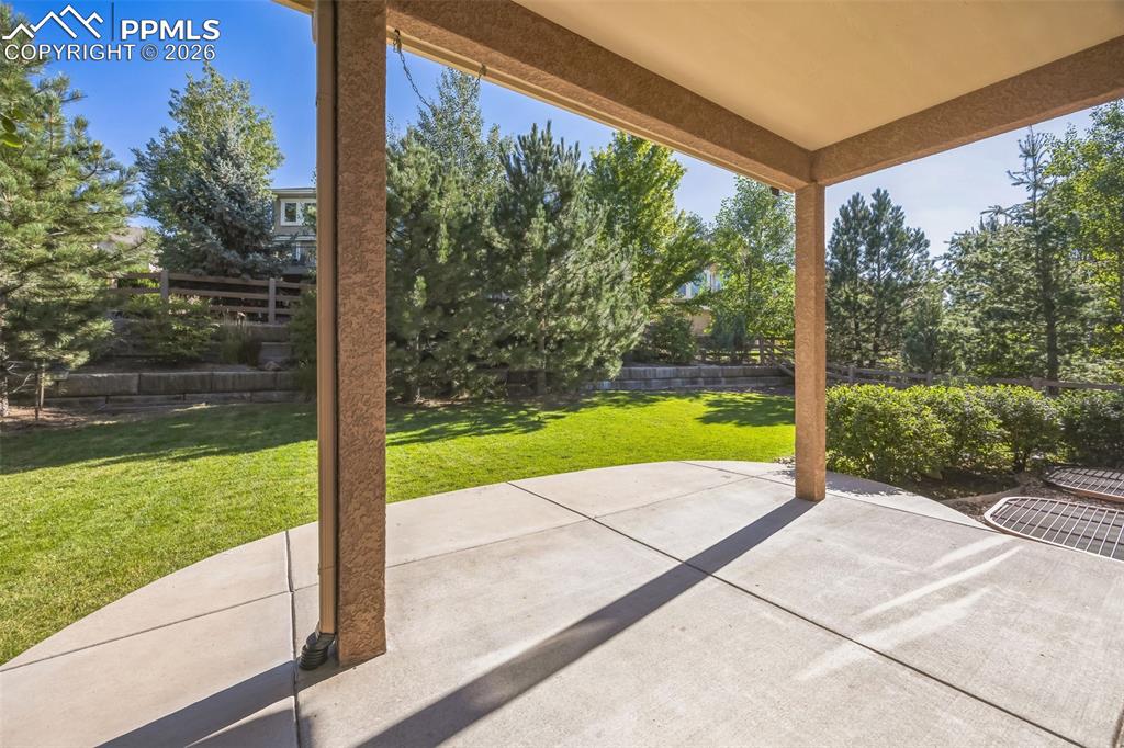 2462 Baystone Court