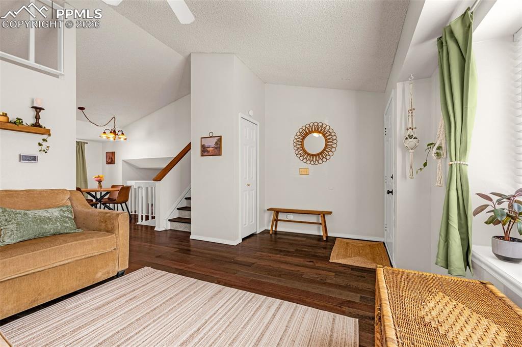 2625 Manassas Way