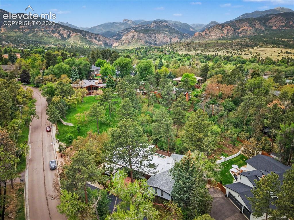 10 Heather Drive