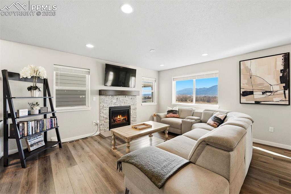 6987 Passing Sky Drive