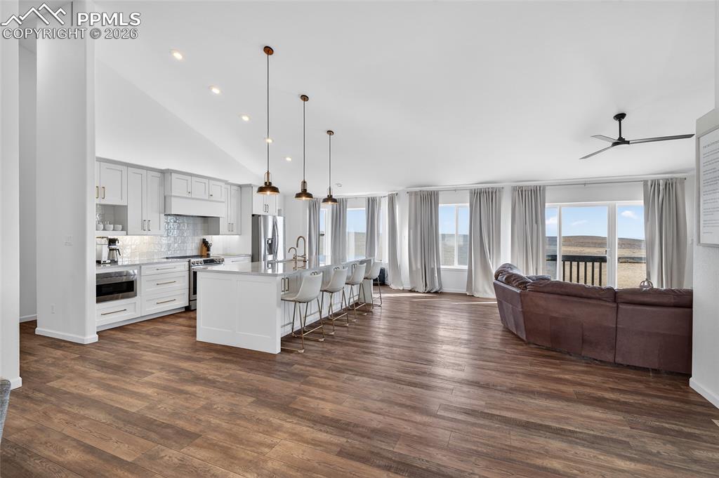 9455 Doe Creek Court