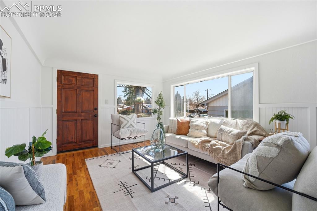 1830 McArthur Avenue