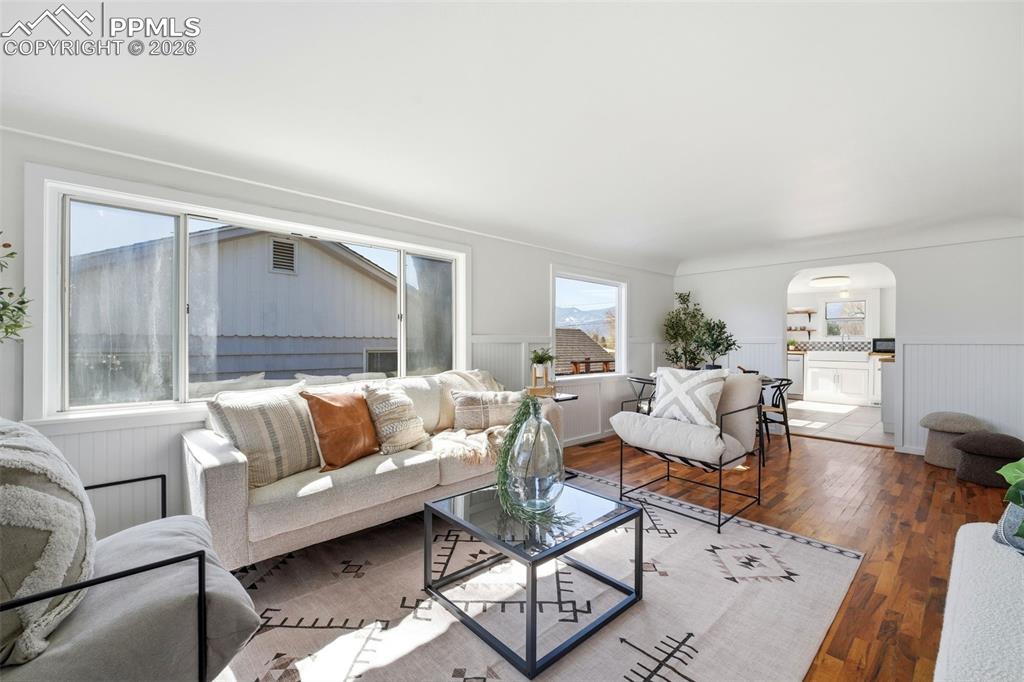 1830 McArthur Avenue