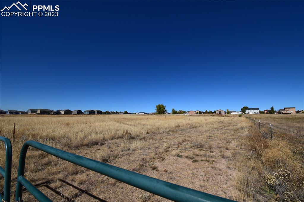 Bent Grass Meadows Drive