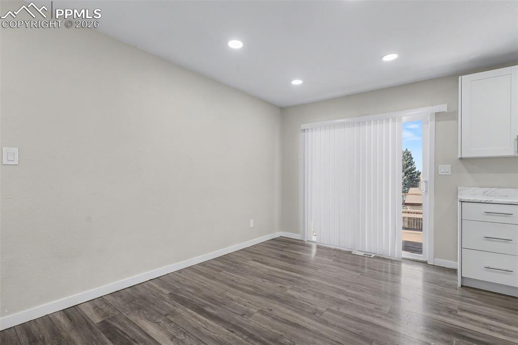 7315 Colonial Court
