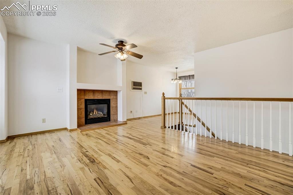 5855 Grapevine Drive