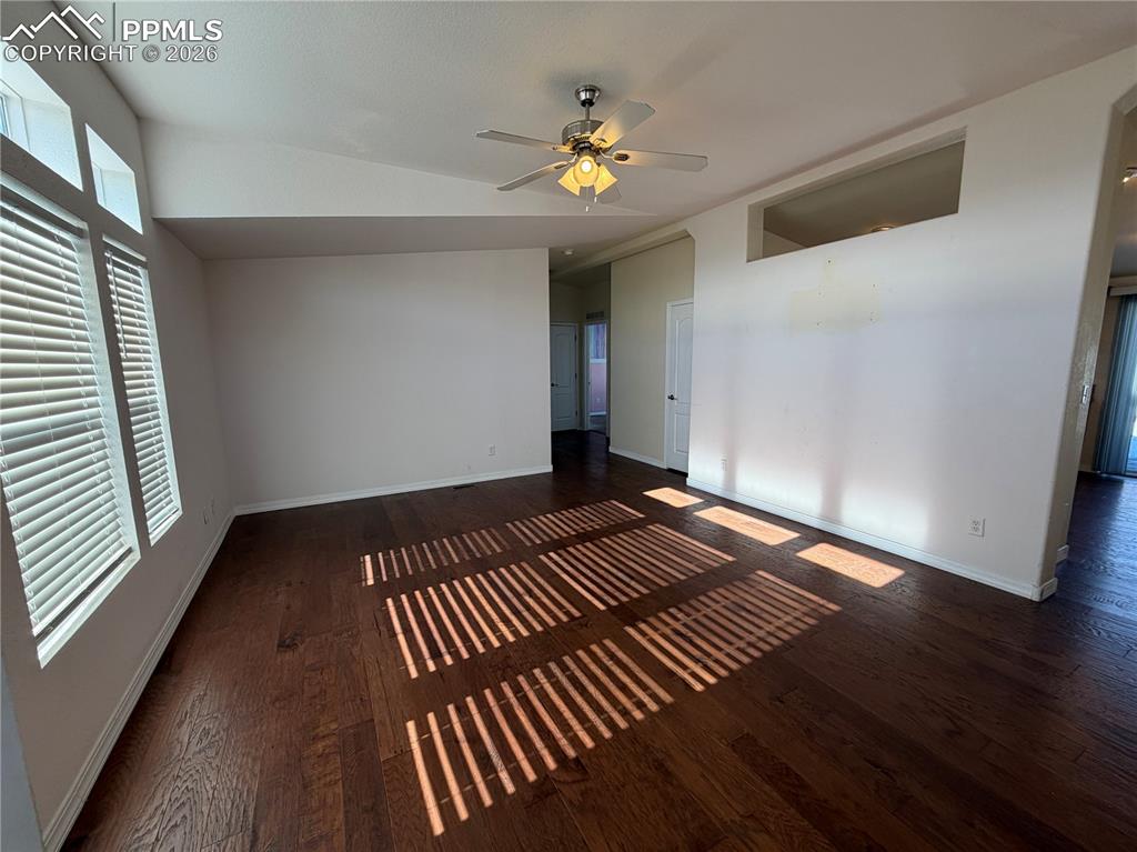 4379 Gray Fox Heights