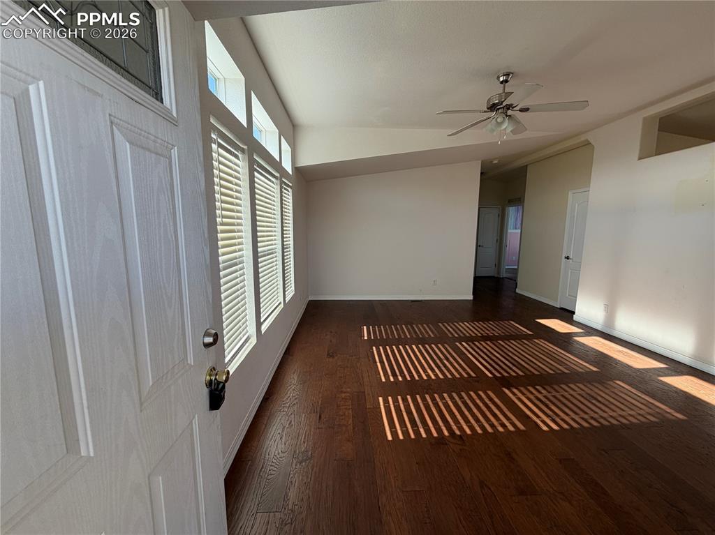4379 Gray Fox Heights