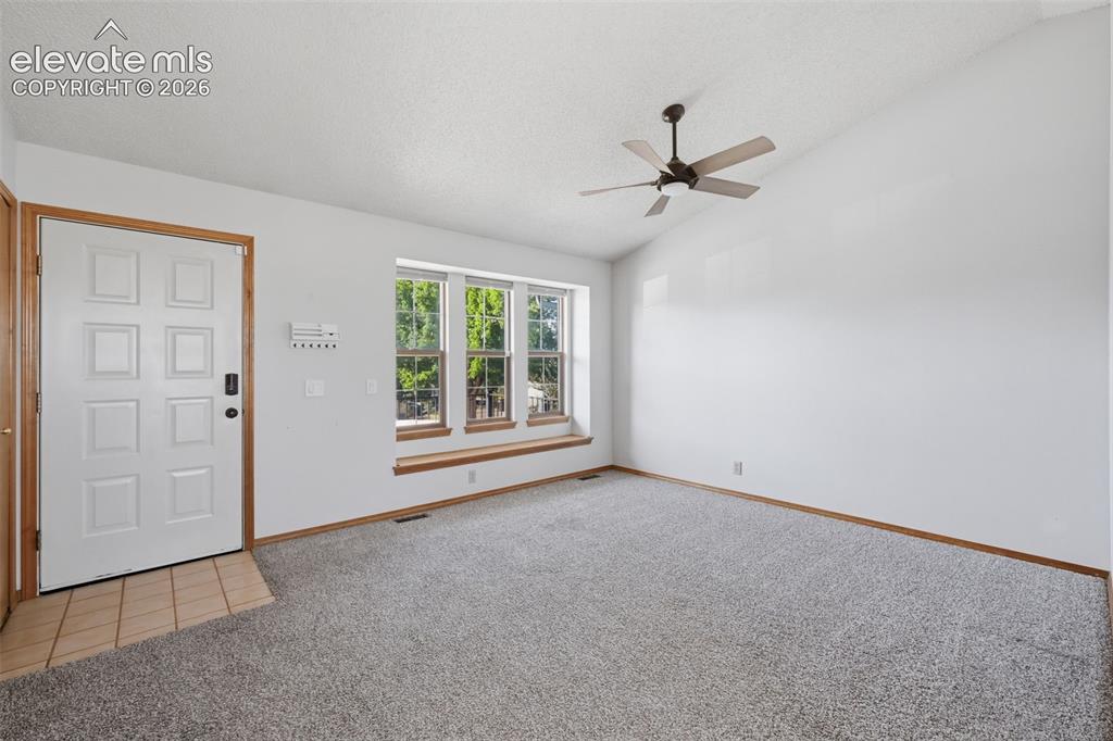 2550 Norwich Drive