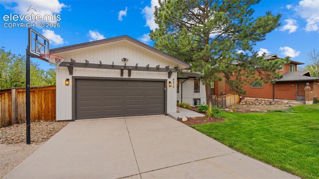 6970 Winter Hawk Circle