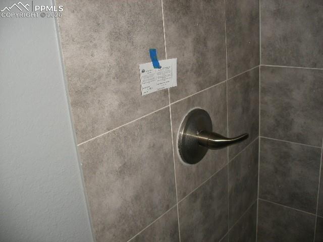 7349 Colonial Drive