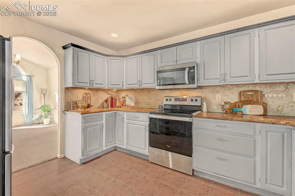 150 Luxury Lane