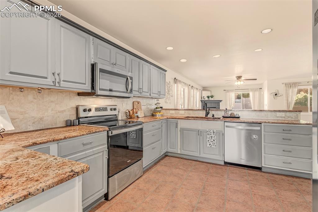 150 Luxury Lane