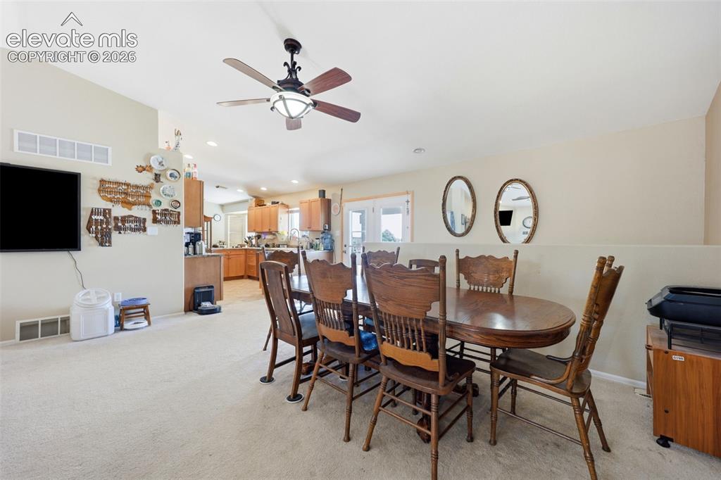 1286 N Ladonia Drive