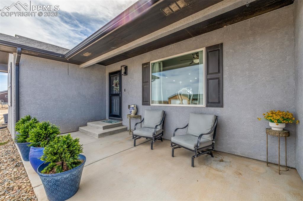 1207 N Kirkwood Drive