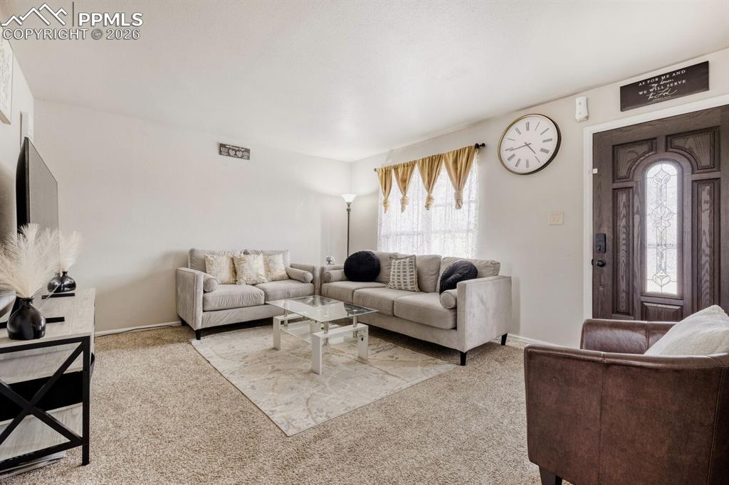 2530 W Prescott Circle