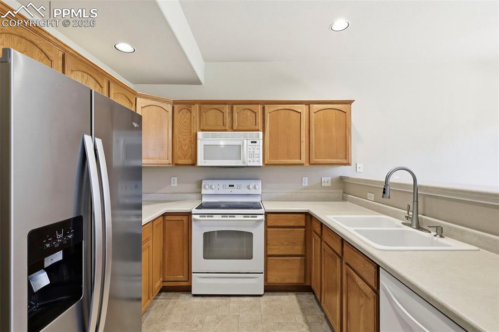 5823 New Crossings Point