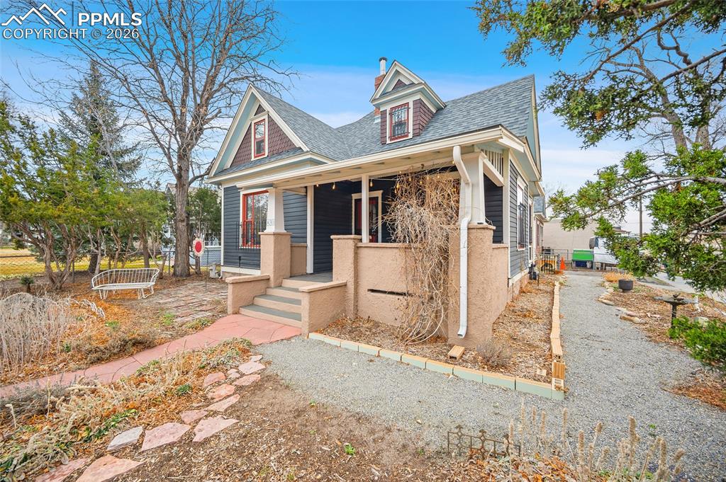 831 S Cascade Avenue