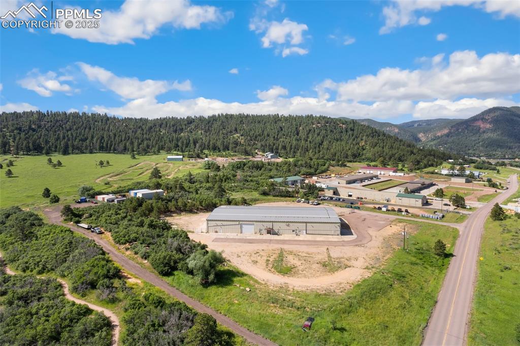 707 County Line Road