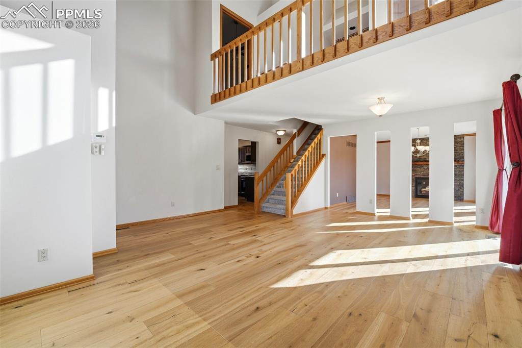 5513 Saddle Rock Trail