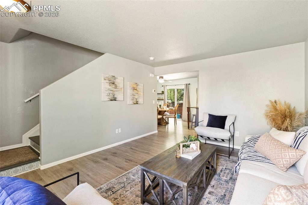 4999 Rusty Nail Point