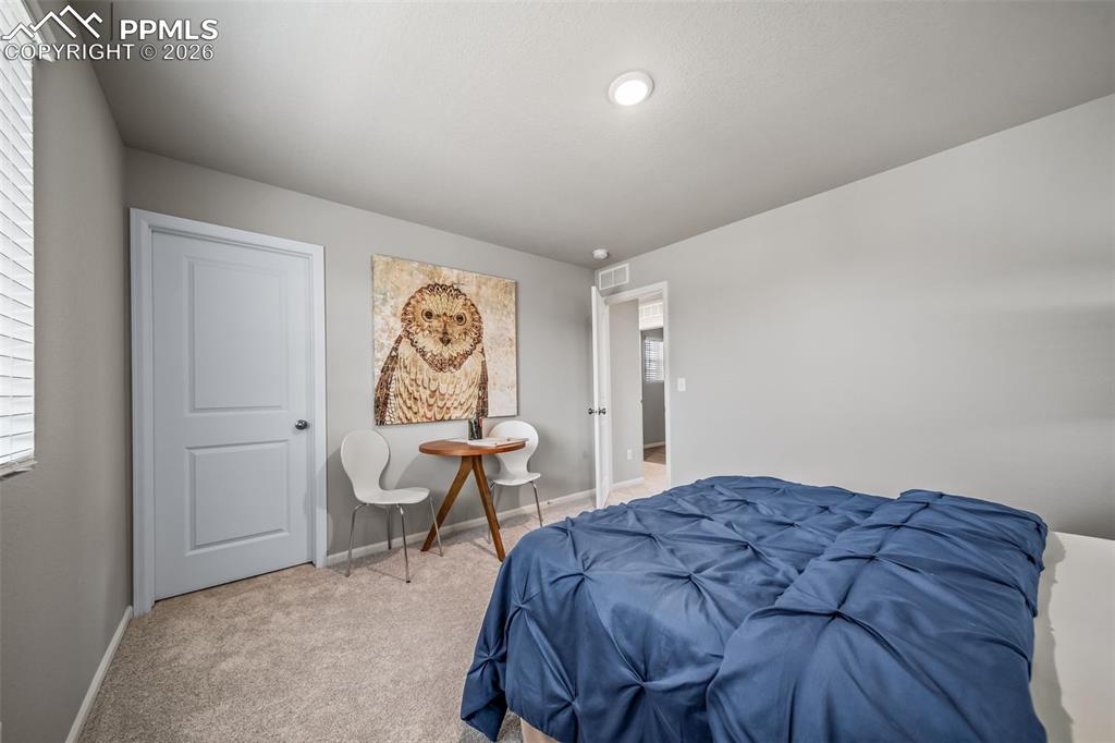 5767 Bowerman Lane