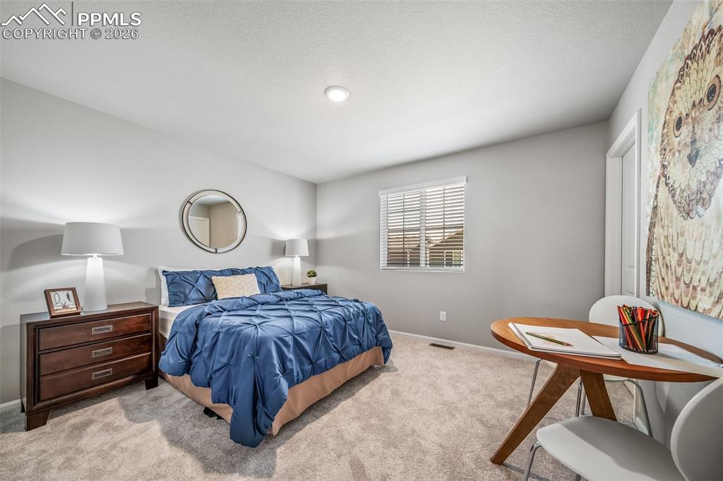 5767 Bowerman Lane