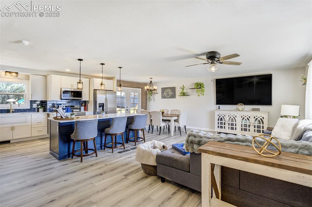 1505 Hathaway Drive