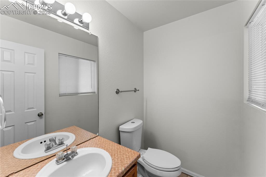 2095 Legacy Ridge View