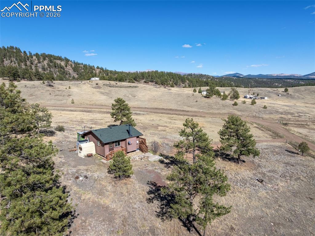 11 Valley Circle