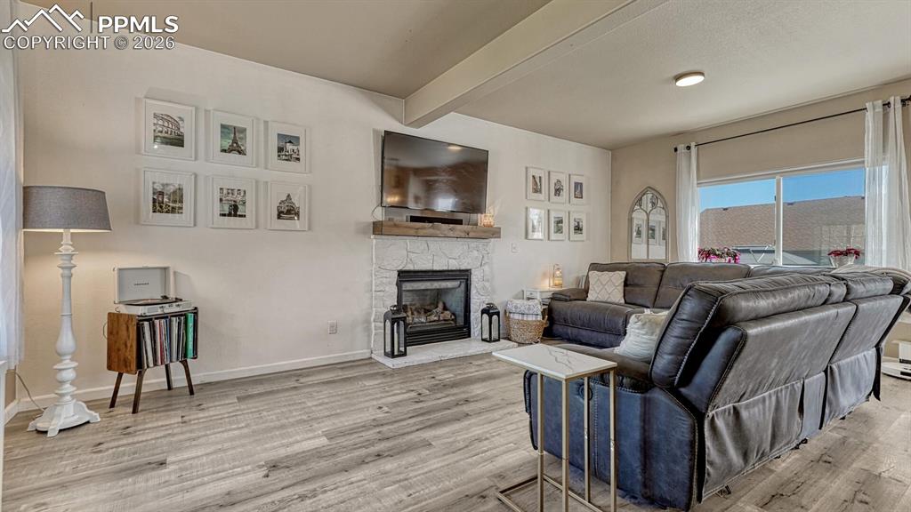 8329 Freestar Way
