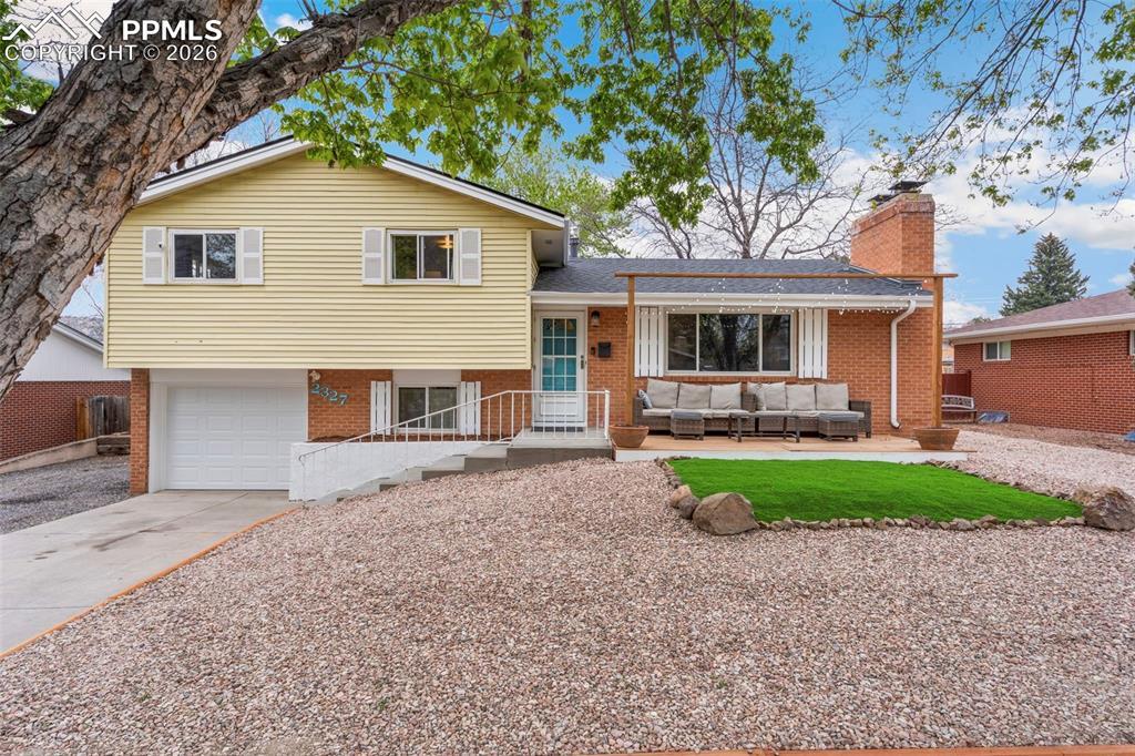 2327 Condor Street