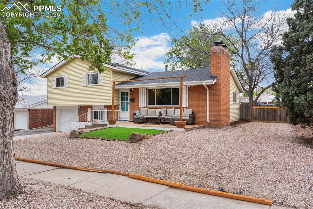 2327 Condor Street
