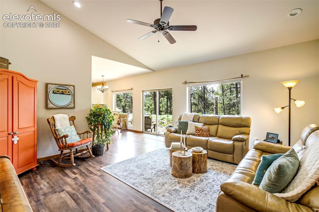 693 Black Mesa Circle