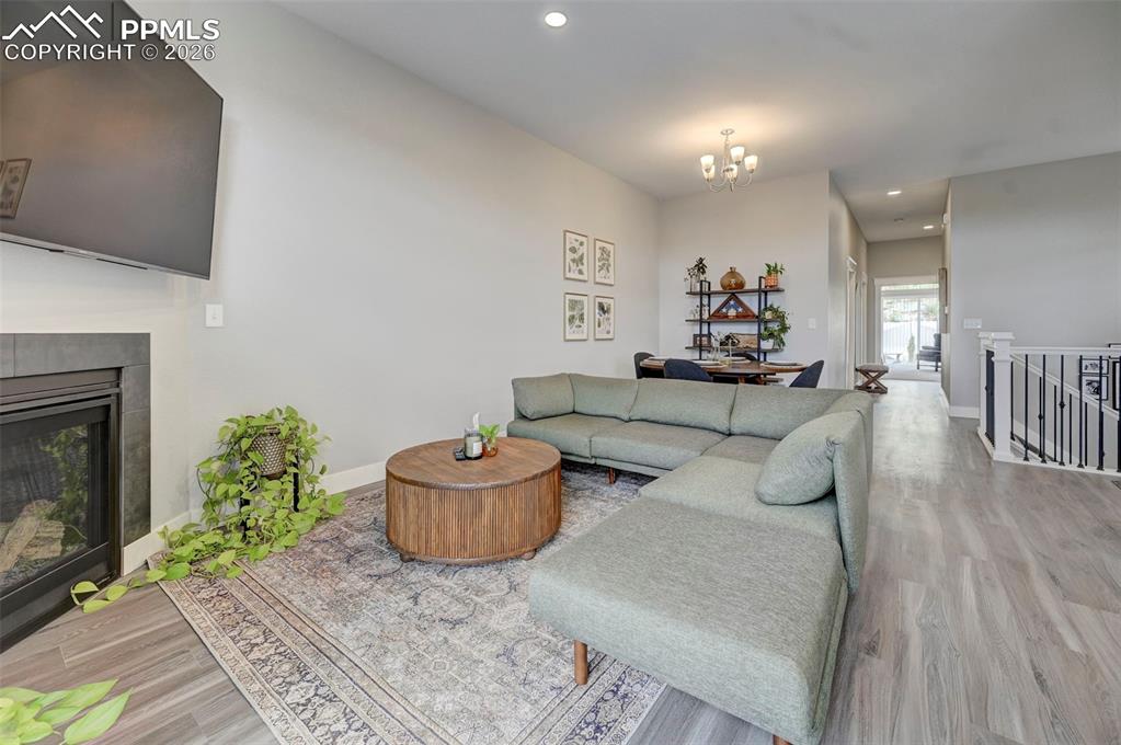 5940 Eagle Glen View 101