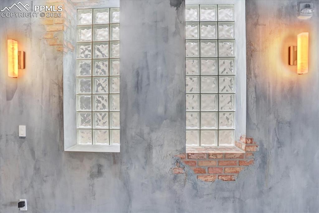 101 N Tejon Street 460