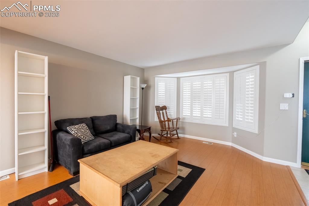 389 Oxbow Drive