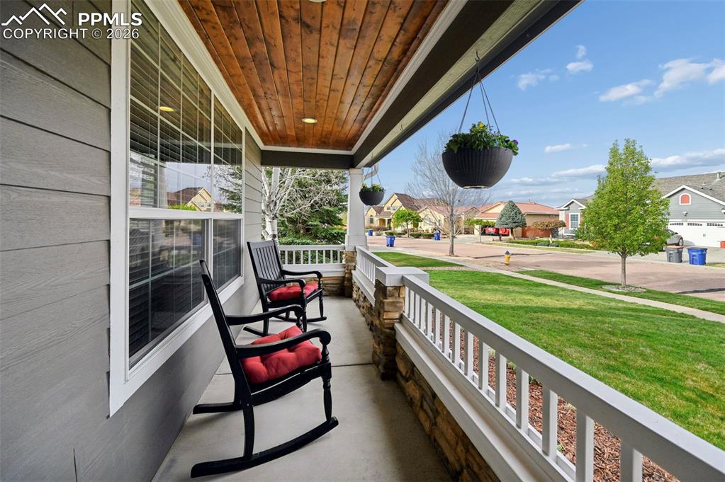 6153 Gunslinger Drive