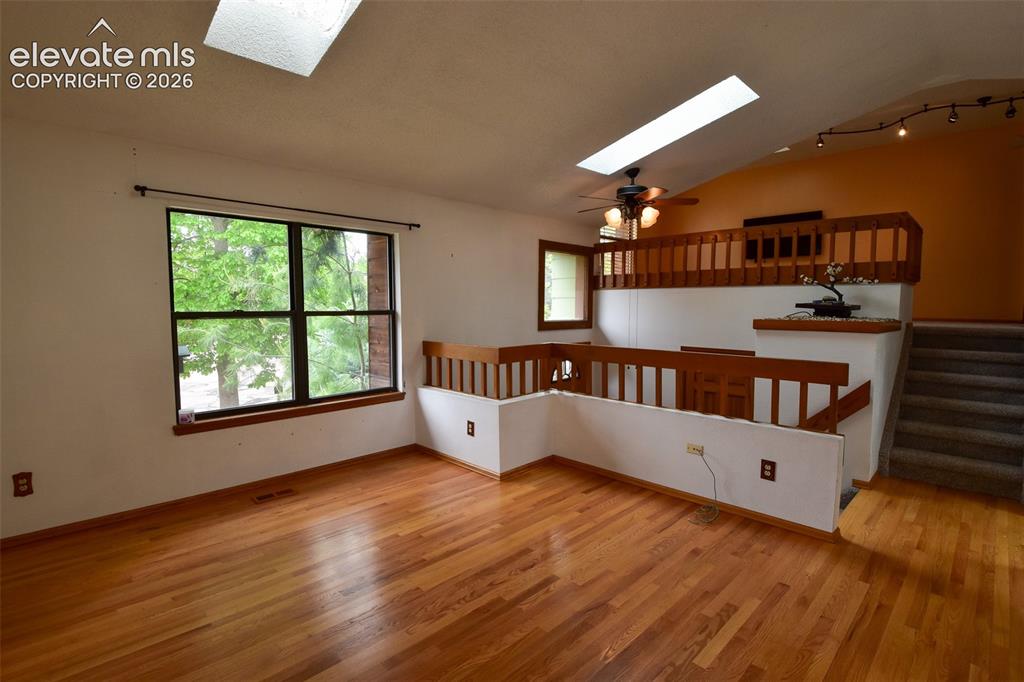 5590 Country Heights Court