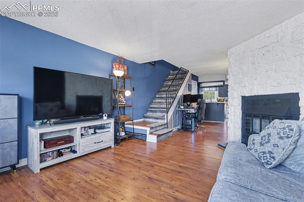 3319 Queen Anne Way