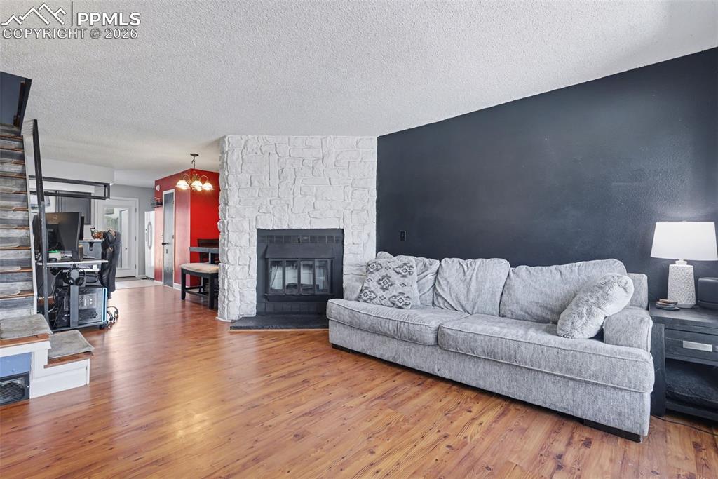 3319 Queen Anne Way