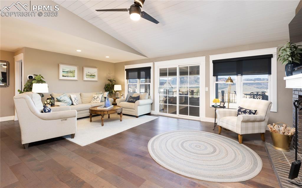 17840 New London Road