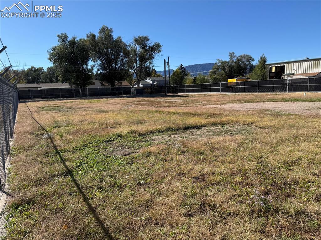 727 Carson Boulevard